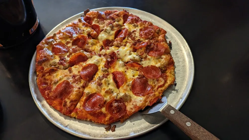 Toppings Pepperoni Beef Bacon Italian Sausage Canadian Bacon Green Pepper